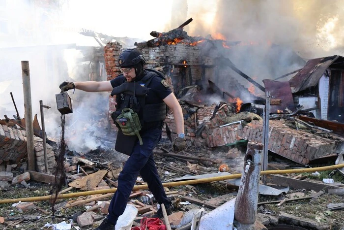 Poltava: drones hit the building of the TCC and residential buildings (photo)