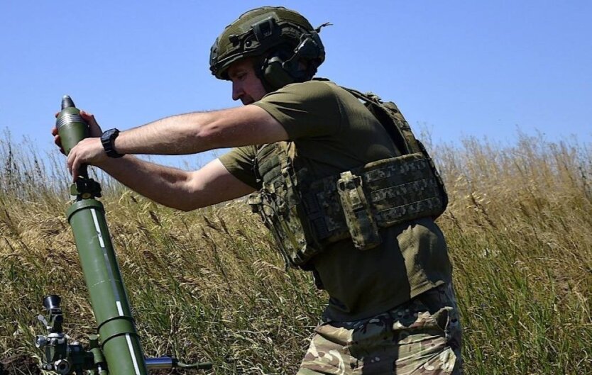 Бої під Харковом: ворог шукає нові способи атак