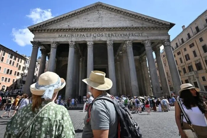 Where Tourists Pay the Highest Taxes in Italy: A List of Cities