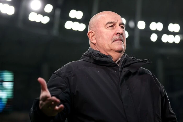 Skandalträchtiger russischer Trainer könnte die polnische Fußballnationalmannschaft übernehmen