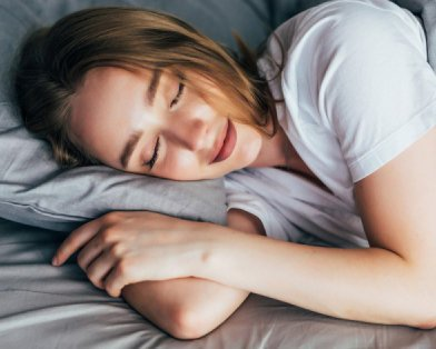 Wie man Schlaf verbessern kann: effektive Methoden