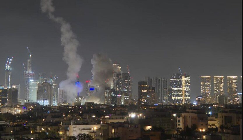 Iran launched over 100 ballistic missiles at Israel: video