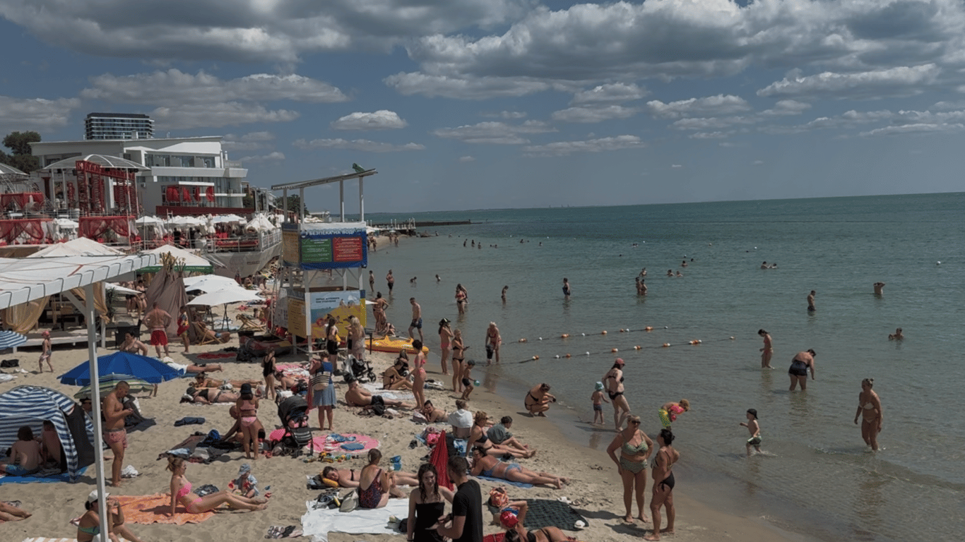 Курортний сезон в Одесі — наскільки прогрілася вода у морі