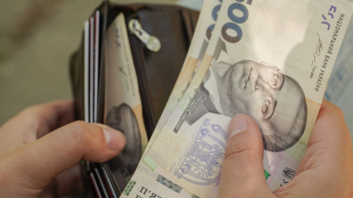 Do 50 tysięcy – komu z Ukraińców wypłacają pieniądze na leczenie