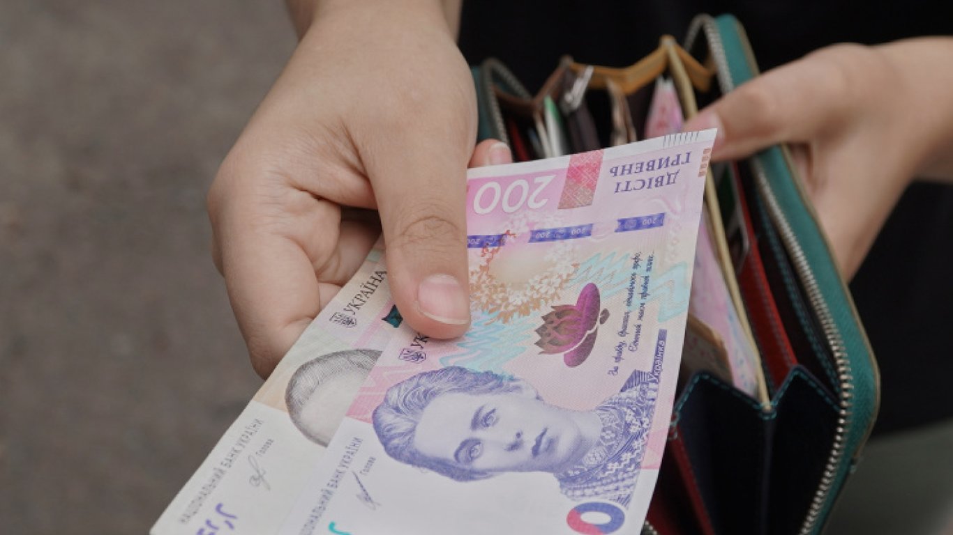 Geld von Caritas - Wo Ukrainern finanzielle Unterstützung gewährt wird