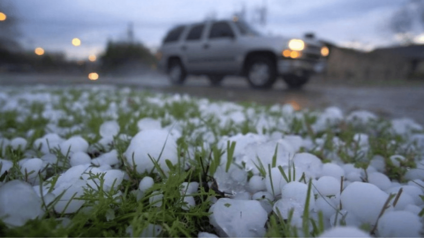Didenko warned about hail tomorrow — which regions are in danger