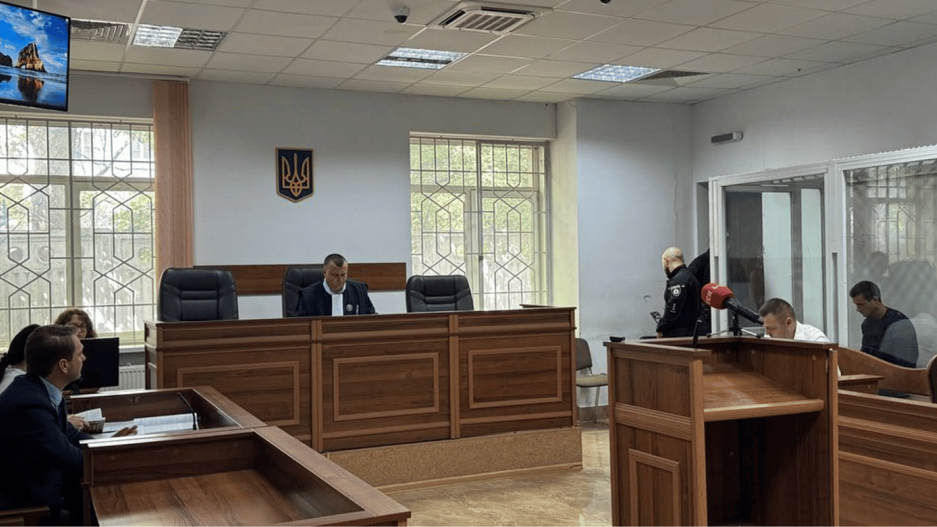Сбив женщину и сбежал — в Киеве суд арестовал работника прокуратуры