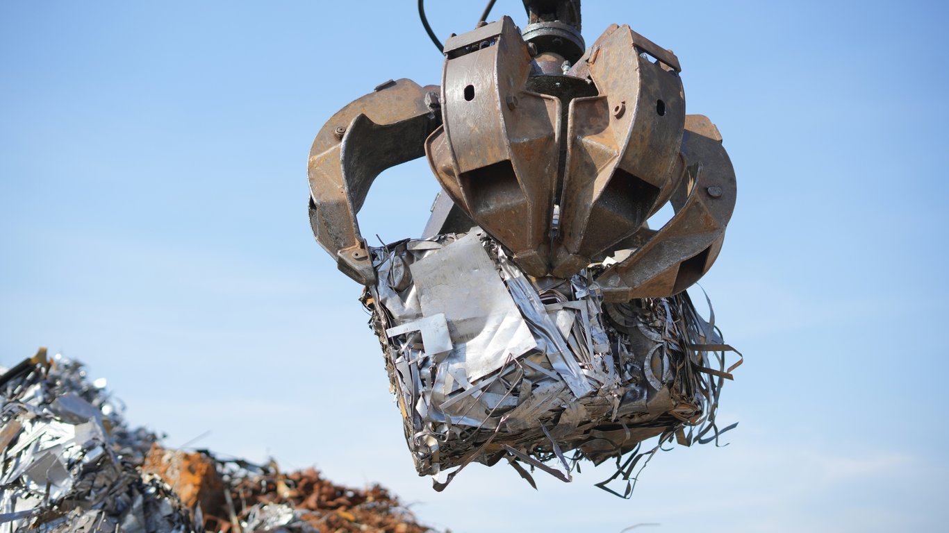 Ukrainians are profitably selling scrap metal in July — what is the price for 1 kg of scrap