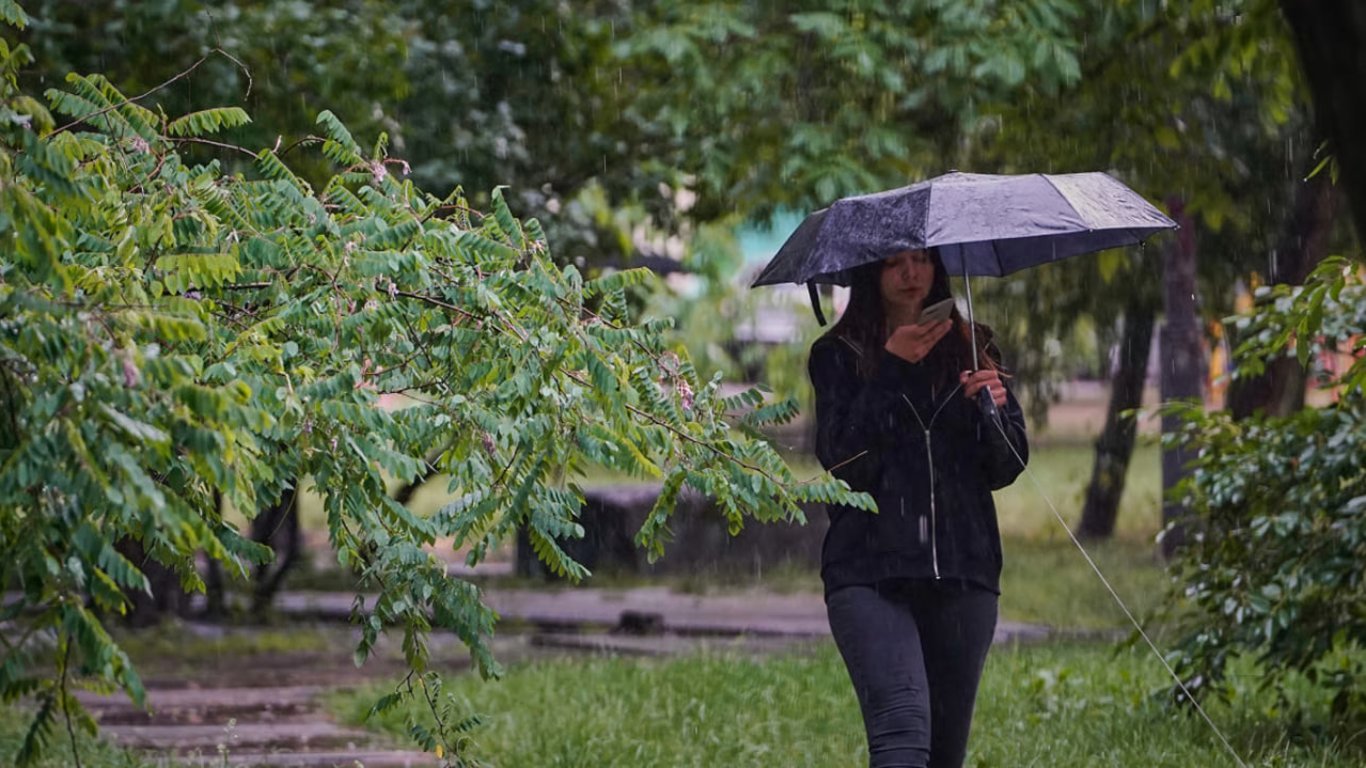 Expect rain and thunderstorms — Didenko warned of worsening weather