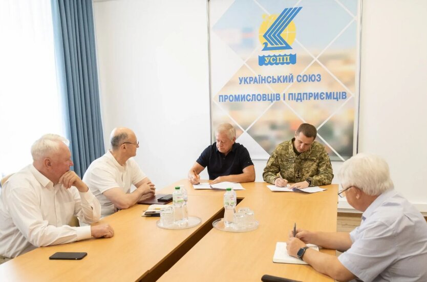 Стандарты НАТО: Минобороны объединяет усилия с бизнесом для повышения качества военной техники