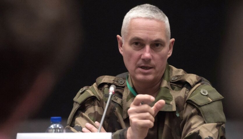 Der NATO-General erklärt, wie das 'koreanische Modell' in der Ukraine funktionieren kann