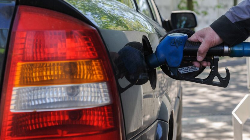 Sommer-Schaukeln: Wie sich die Preise für Benzin, Diesel und Gas zu Beginn der Woche an den Tankstellen verändert haben